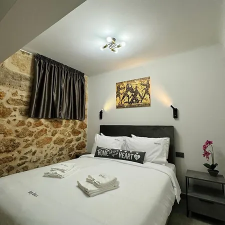 Charming 2br Basement Near Akropolis By Kozy Koala * Athens