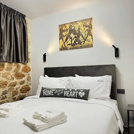 Charming 2br Basement Near Akropolis By Kozy Koala Athens