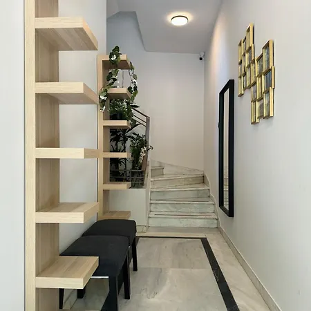 Charming 2br Basement Near Akropolis By Kozy Koala *