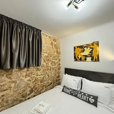 Charming 2br Basement Near Akropolis By Kozy Koala